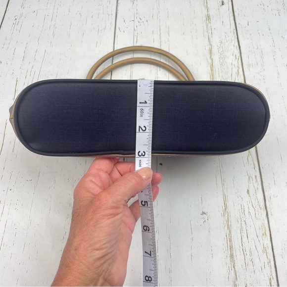 Claire V.‎ Handbag - Picture 7 of 16